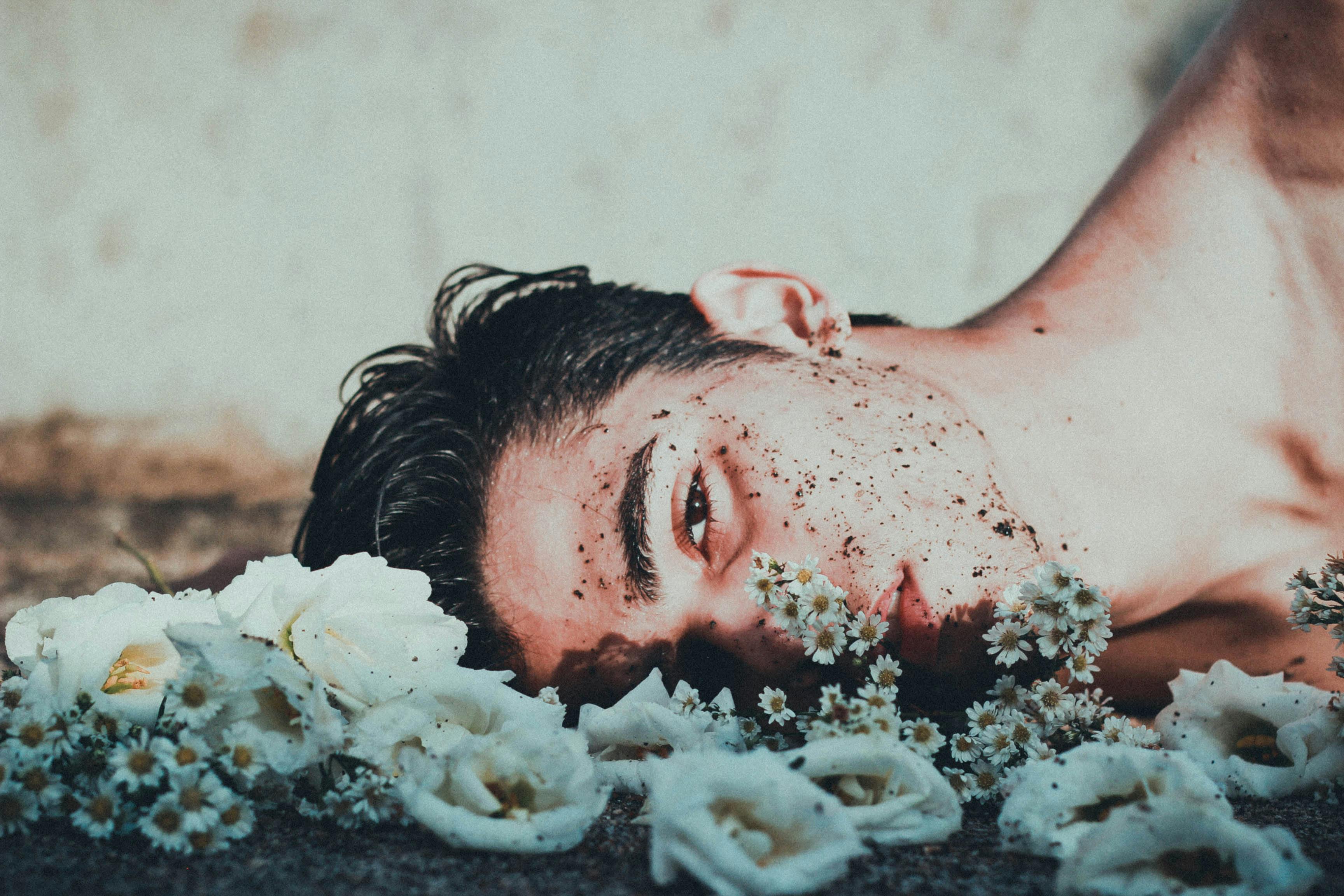 Dating Someone with Past Relationship Trauma: A Raw, Real Guide to Protecting Your Heart