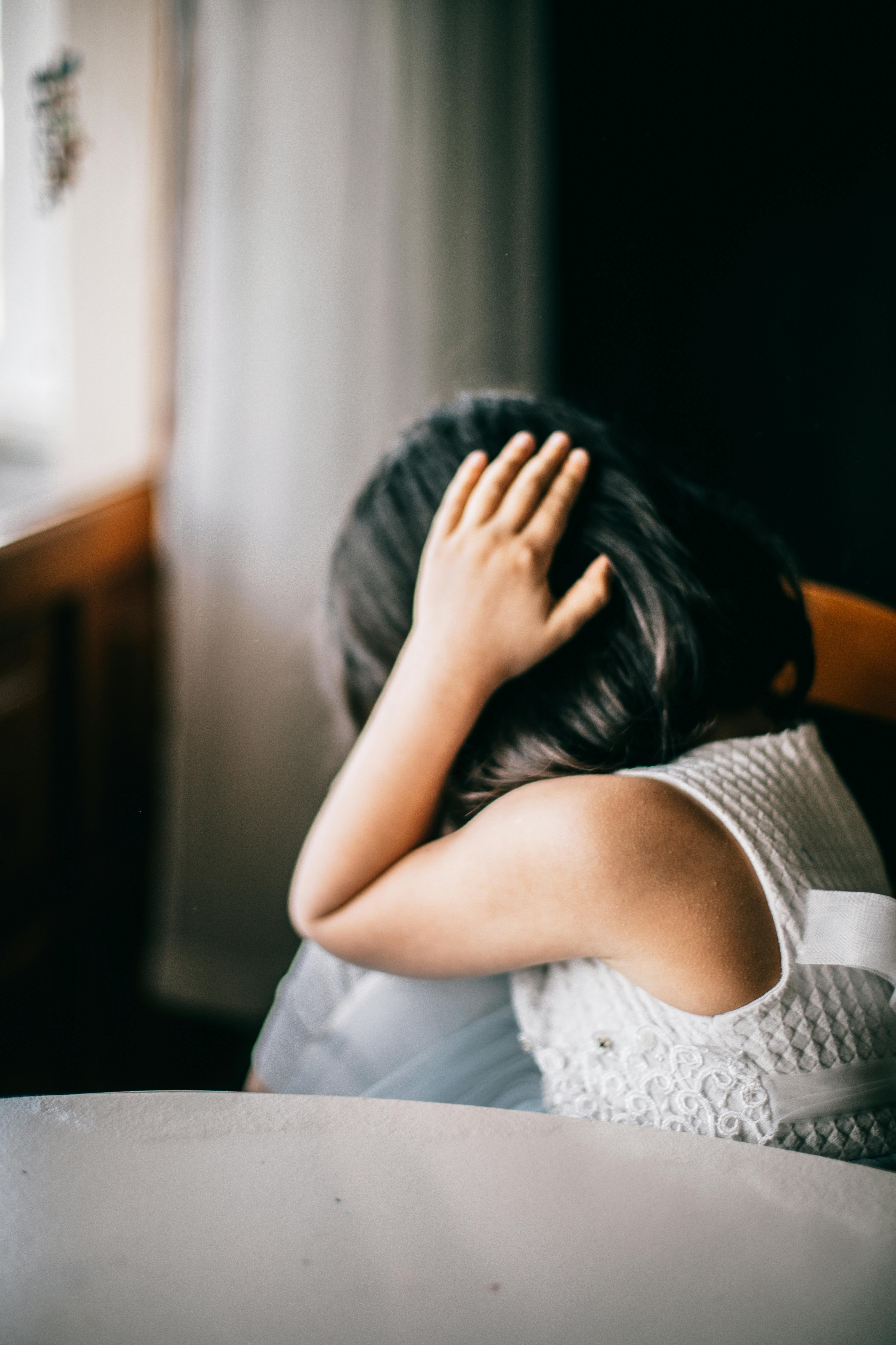 Relationship Anxiety & The Neuroscience of Lasting Love & Connection